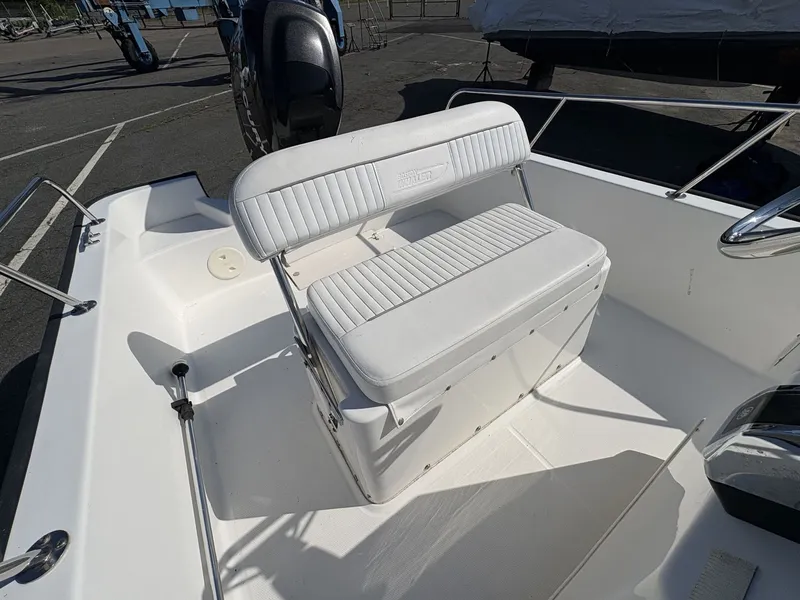 Slide: The Image of Boston Whaler 170 MONTAUK 2011 - 6