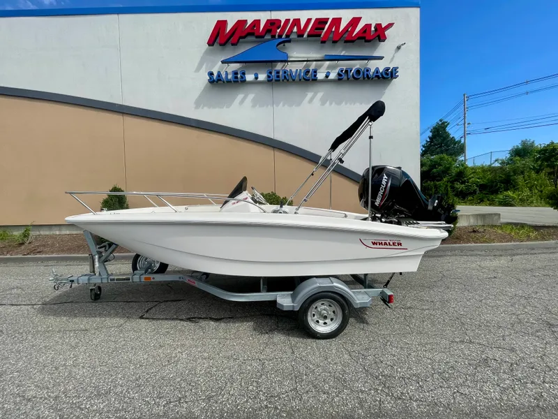 The Image of Boston Whaler 130 Super Sport 2027 - 0
