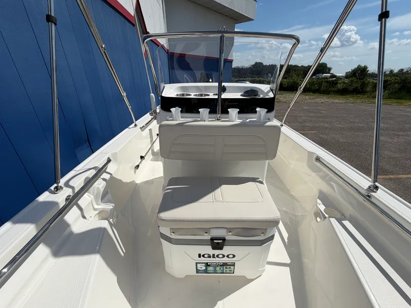 Slide: The Image of Boston Whaler 150 Montauk 2027 - 16