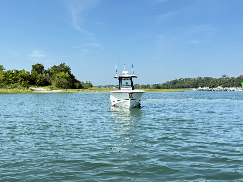 Slide: The Image of Boston Whaler 280 Outrage 2026 - 7