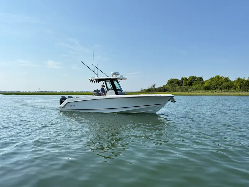 The Image of Boston Whaler 280 Outrage 2026 - 0