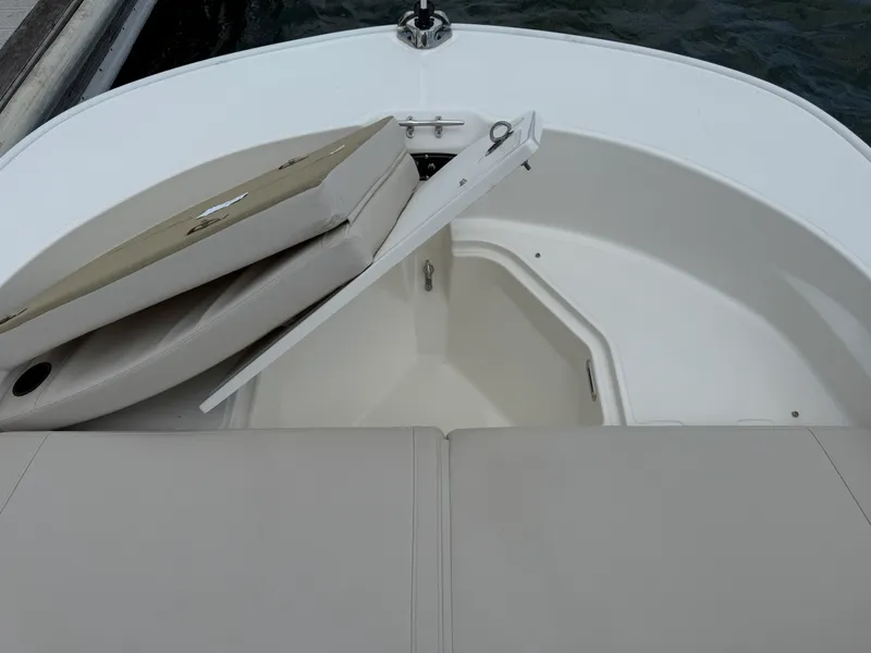 Slide: The Image of Boston Whaler 210 Montauk 2027 - 22