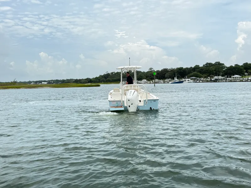 Slide: The Image of Boston Whaler 210 Montauk 2027 - 4