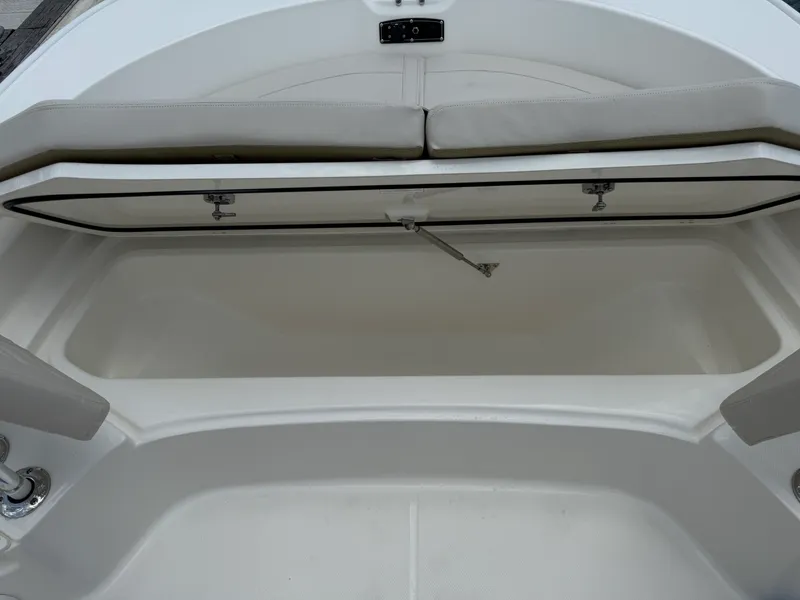 Slide: The Image of Boston Whaler 210 Montauk 2027 - 23