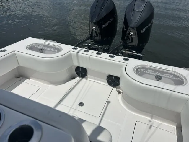 Slide: The Image of Sea Hunter 28 FLORIDIAN 2019 - 22