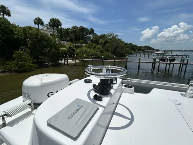 Slide: The Image of Sea Hunter 28 FLORIDIAN 2019 - 17