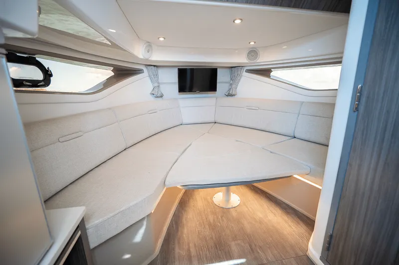 Slide: The Image of Sea Ray Sundancer 320 Outboard 2026 - 19