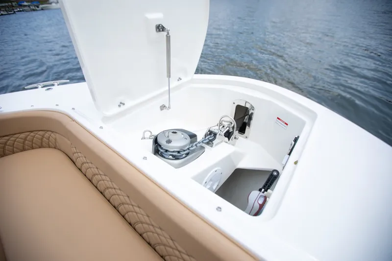 Slide: The Image of Sea Ray Sundancer 370 Outboard 2026 - 77