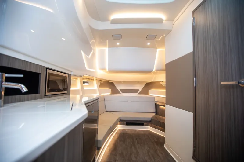 Slide: The Image of Sea Ray Sundancer 370 Outboard 2026 - 52