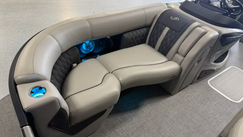The Image of Barletta Lusso 23 UC 2026 - 11