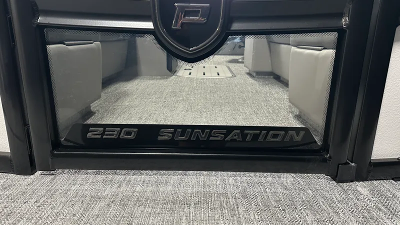 Slide: The Image of Premier 230SUNSATION 2027 - 6