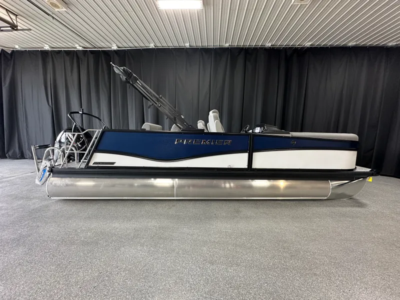 The Image of Premier 230SUNSATION 2027 - 0