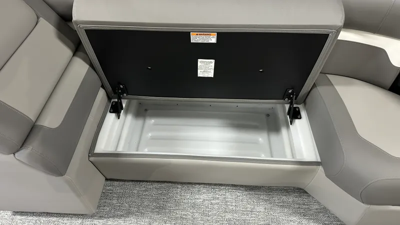 Slide: The Image of Premier 230SUNSATION 2027 - 50