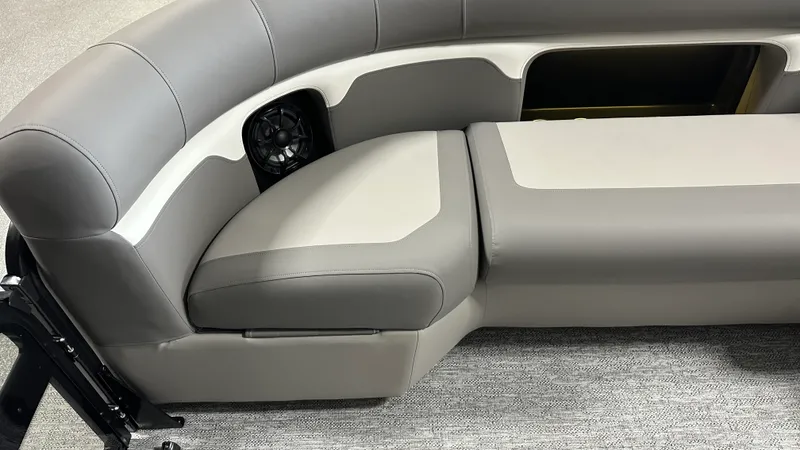 Slide: The Image of Premier 230SUNSATION 2027 - 57