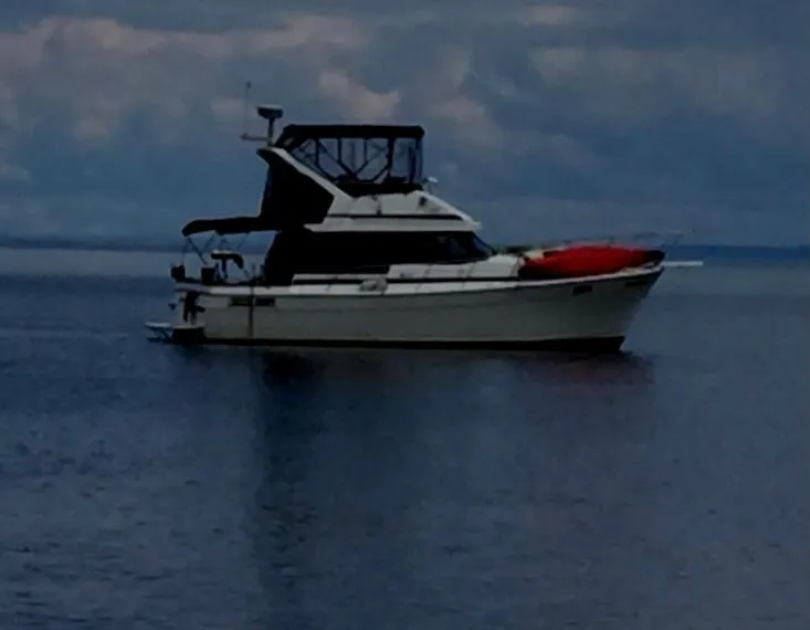 Slide: The Image of Bayliner 3288 Motoryacht 1990 - 4