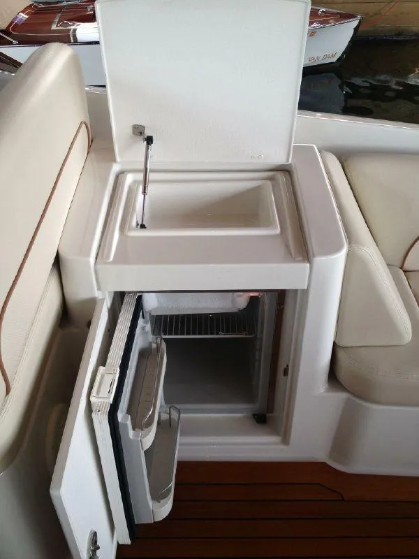 Slide: The Image of Cockpit Refrigerator - 28