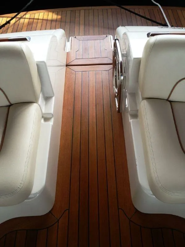 Slide: The Image of Cockpit Floor - 32