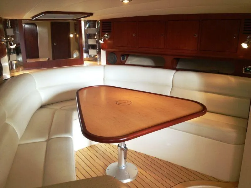 Slide: The Image of Forward Convertible Dinette / Berth - 6