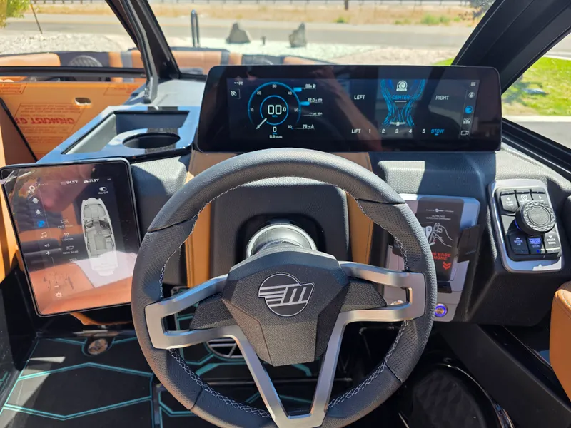 Slide: The Image of Malibu 24 MXZ 2026 - 15