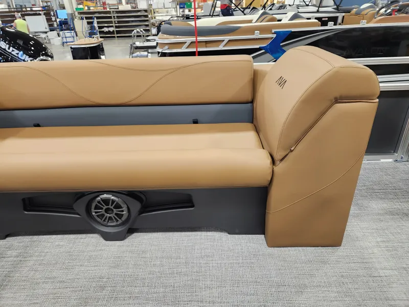 Slide: The Image of Avalon VLS Quad Lounge - 19 FT 2026 - 1