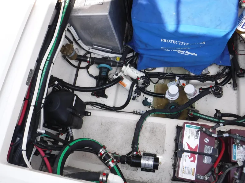 Slide: The Image of Boston Whaler 370 Outrage 2014 - 56