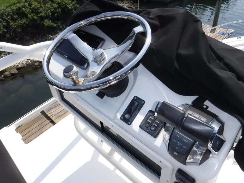 Slide: The Image of Boston Whaler 370 Outrage 2014 - 57