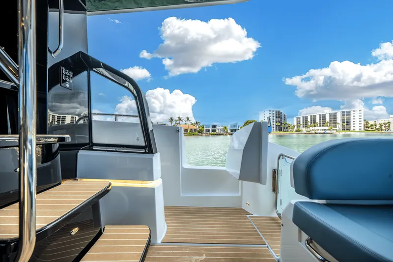 Slide: The Image of Cruisers 57 FLY 2026 - 19