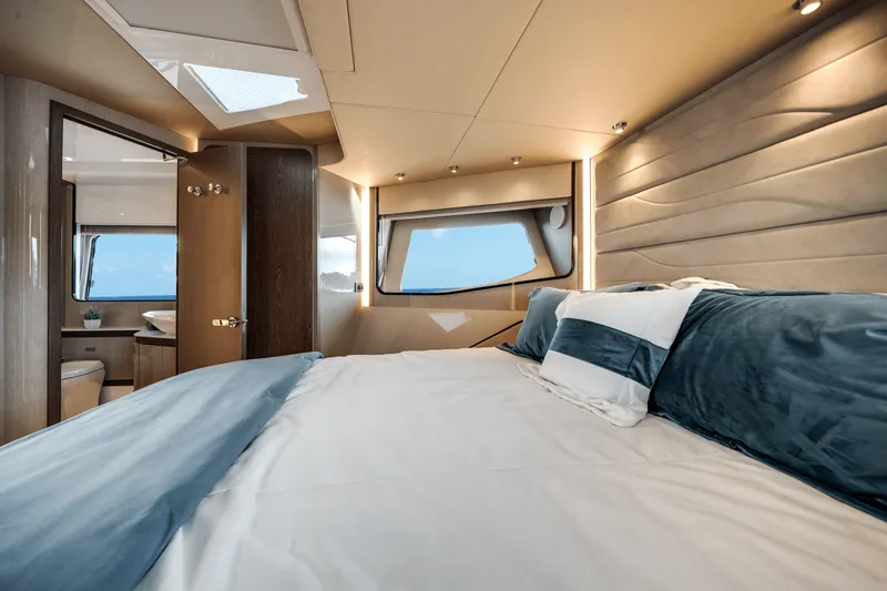 Slide: The Image of Cruisers Yachts 57 FLY 2026 - 28