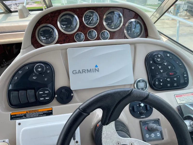 Slide: The Image of Sea Ray 300 Sundancer 2002 - 10