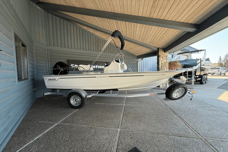 Slide: The Image of Boston Whaler 150 Montauk 2026 - 3