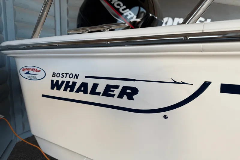 Slide: The Image of Boston Whaler 150 Montauk 2026 - 5