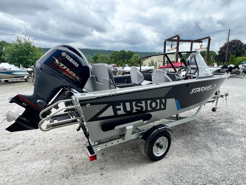 Slide: The Image of Starweld 16 Fusion DC - IN STOCK 2023 - 25