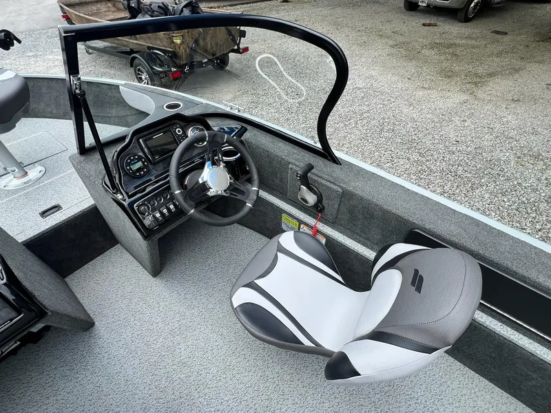 Slide: The Image of Starweld 16 Fusion DC - IN STOCK 2023 - 30