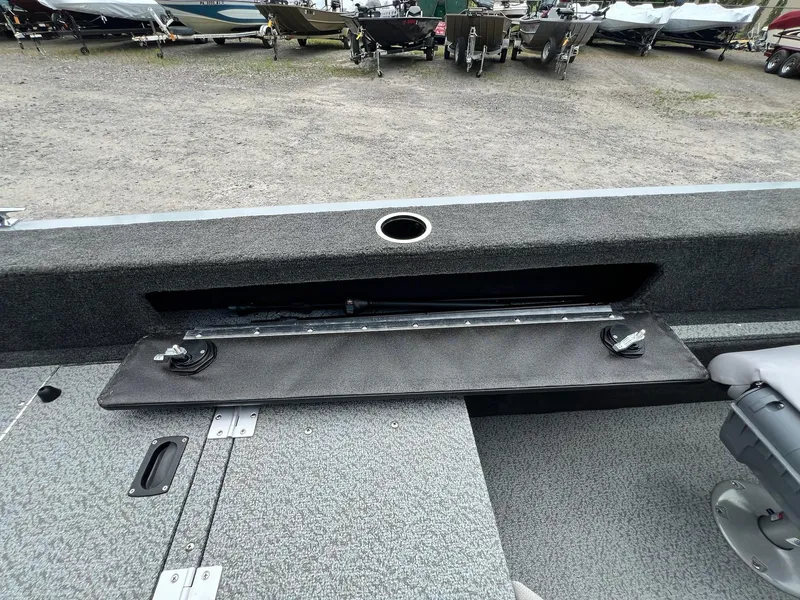 Slide: The Image of Starweld 16 Fusion DC - IN STOCK 2023 - 37