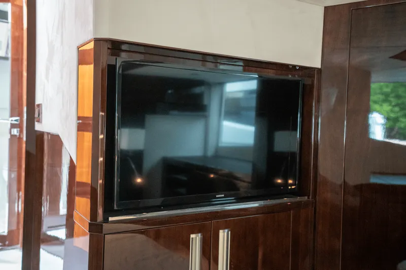 Slide: The Image of Galeon 500 FLY 2021 - 29