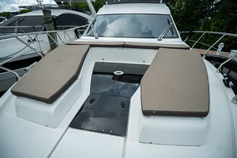 Slide: The Image of Galeon 500 FLY 2021 - 60