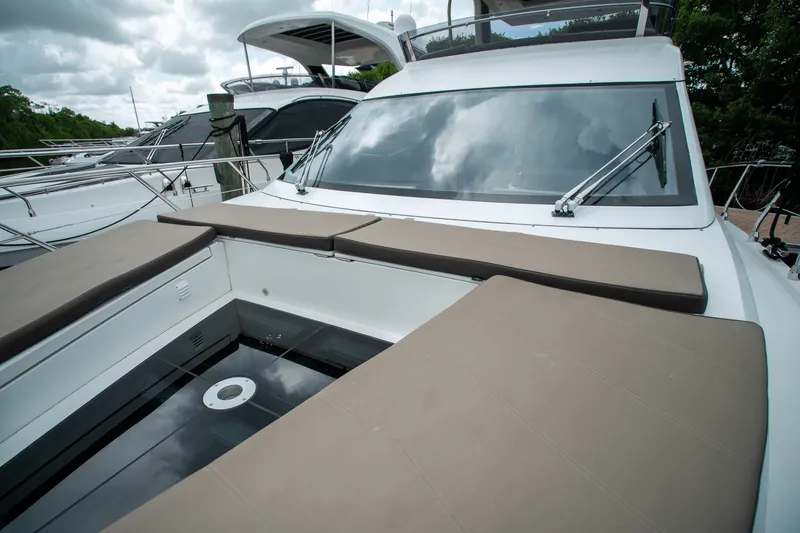 Slide: The Image of Galeon 500 FLY 2021 - 61