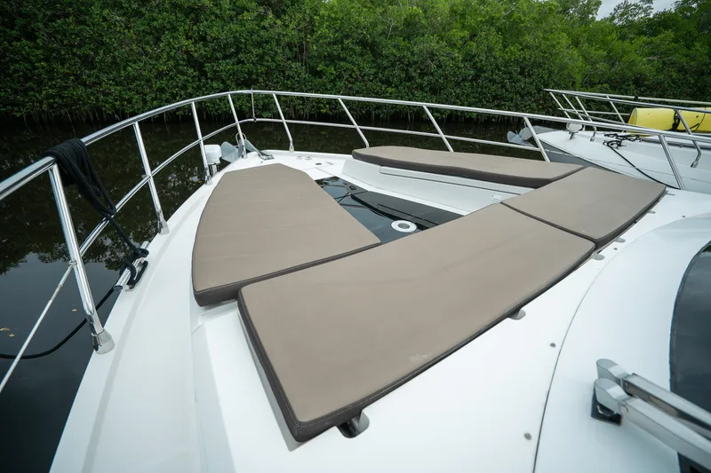 Slide: The Image of Galeon 500 FLY 2021 - 62