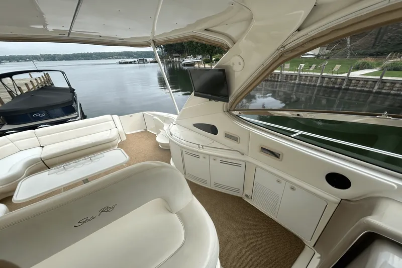 Slide: The Image of Sea Ray 540 SUNDANCER 1998 - 36