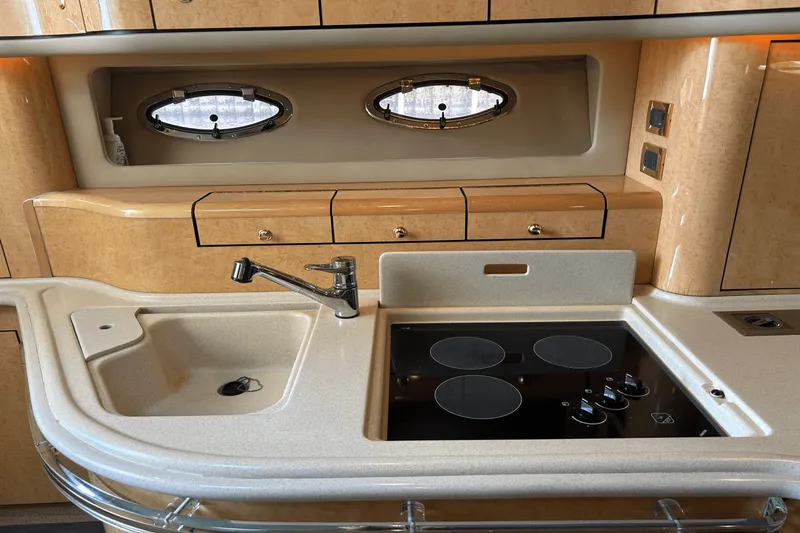 Slide: The Image of Sea Ray 540 SUNDANCER 1998 - 47