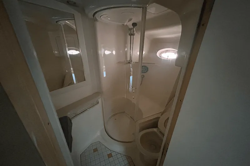 Slide: The Image of Sea Ray 540 SUNDANCER 1998 - 61