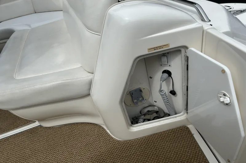 Slide: The Image of Sea Ray 540 SUNDANCER 1998 - 84