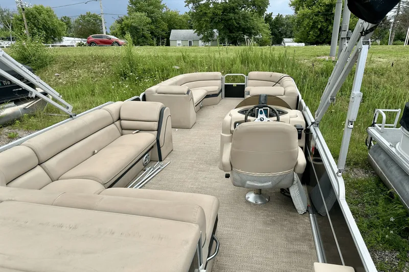 Slide: The Image of South Bay 524 CR 2015 - 10