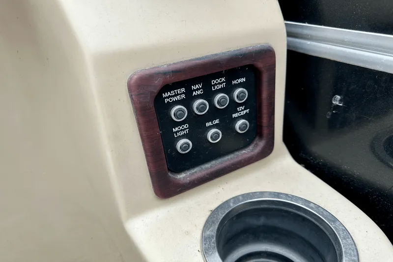 Slide: The Image of South Bay 524 CR 2015 - 29