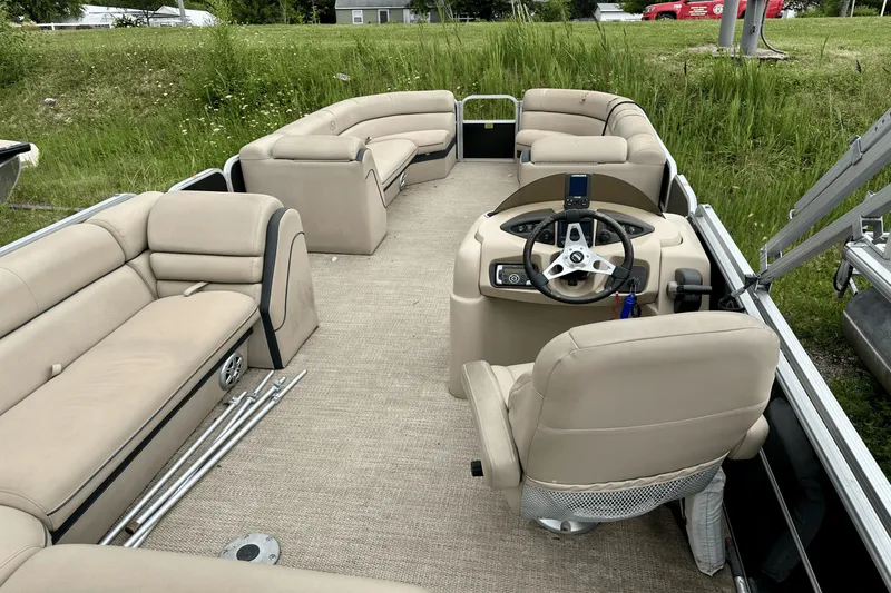 Slide: The Image of South Bay 524 CR 2015 - 32