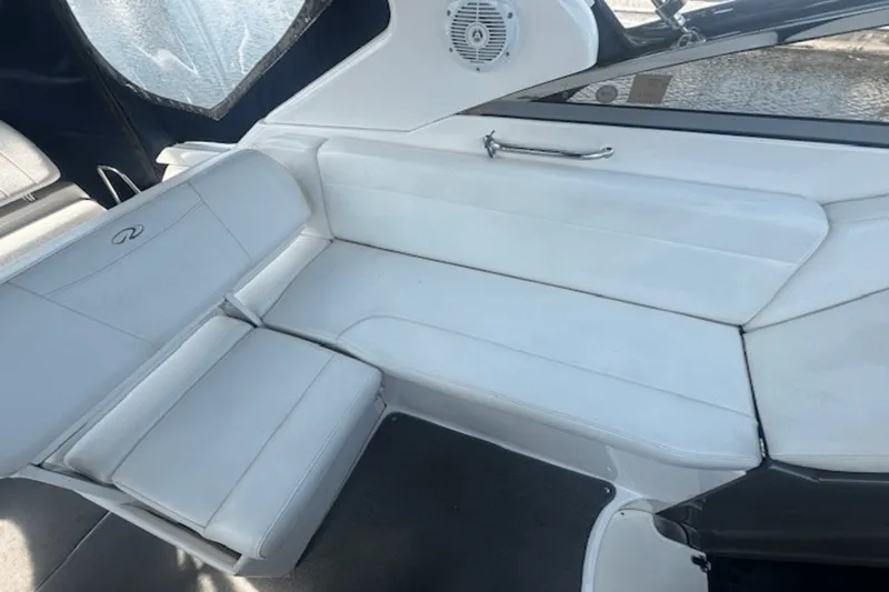 Slide: The Image of Regal 2860 WINDOW EXPRESS 2008 - 15