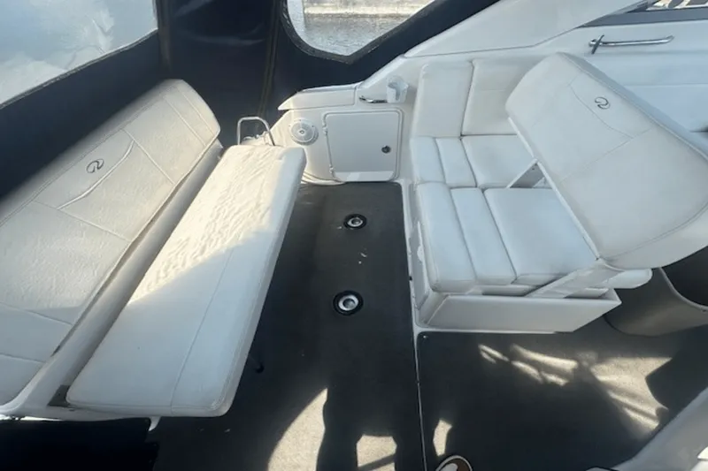 Slide: The Image of Regal 2860 WINDOW EXPRESS 2008 - 9