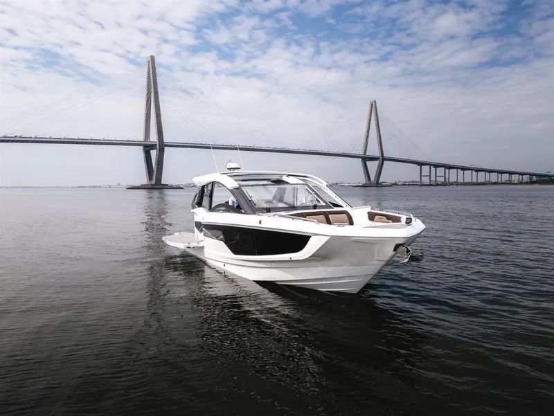 Slide: The Image of Galeon 375 GTO 2024 - 5