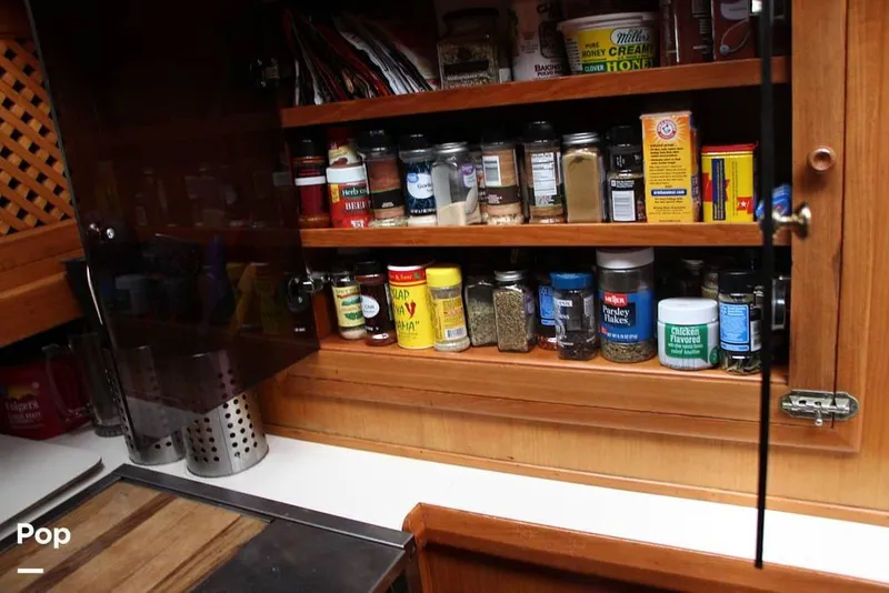 Slide: The Image of 1988 Nova Marine 40 Sundeck for sale in Warrenton, OR - 51