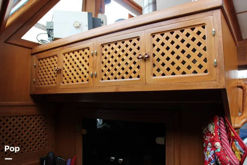 Slide: The Image of 1988 Nova Marine 40 Sundeck for sale in Warrenton, OR - 53